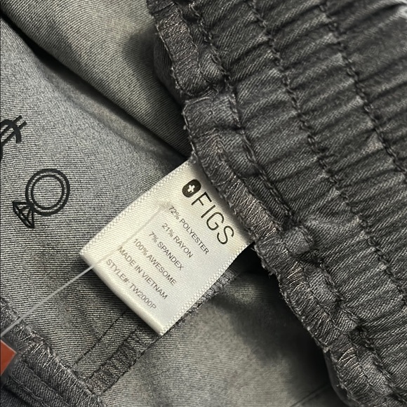 Figs Gray and Blue Sweatpants with Tapered Leg - Picture 2 of 8